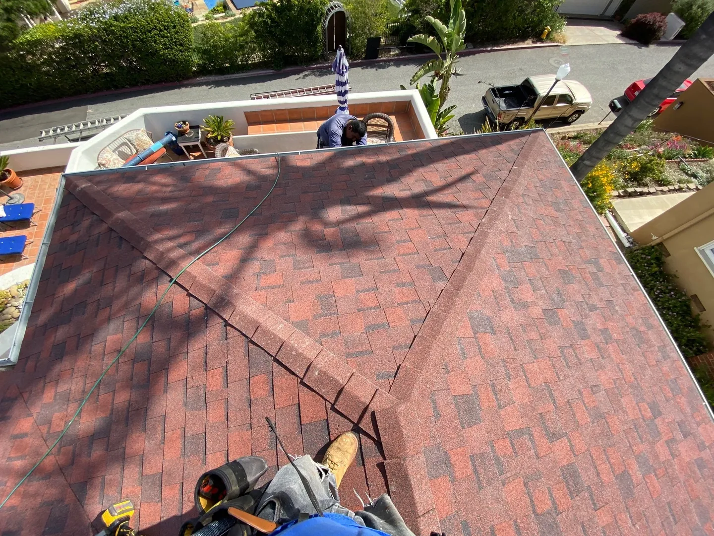 INDEPENDENT ROOFING INC